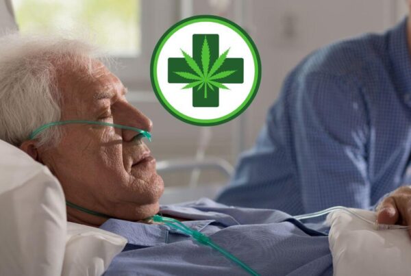 elderly-people-using-cannabis
